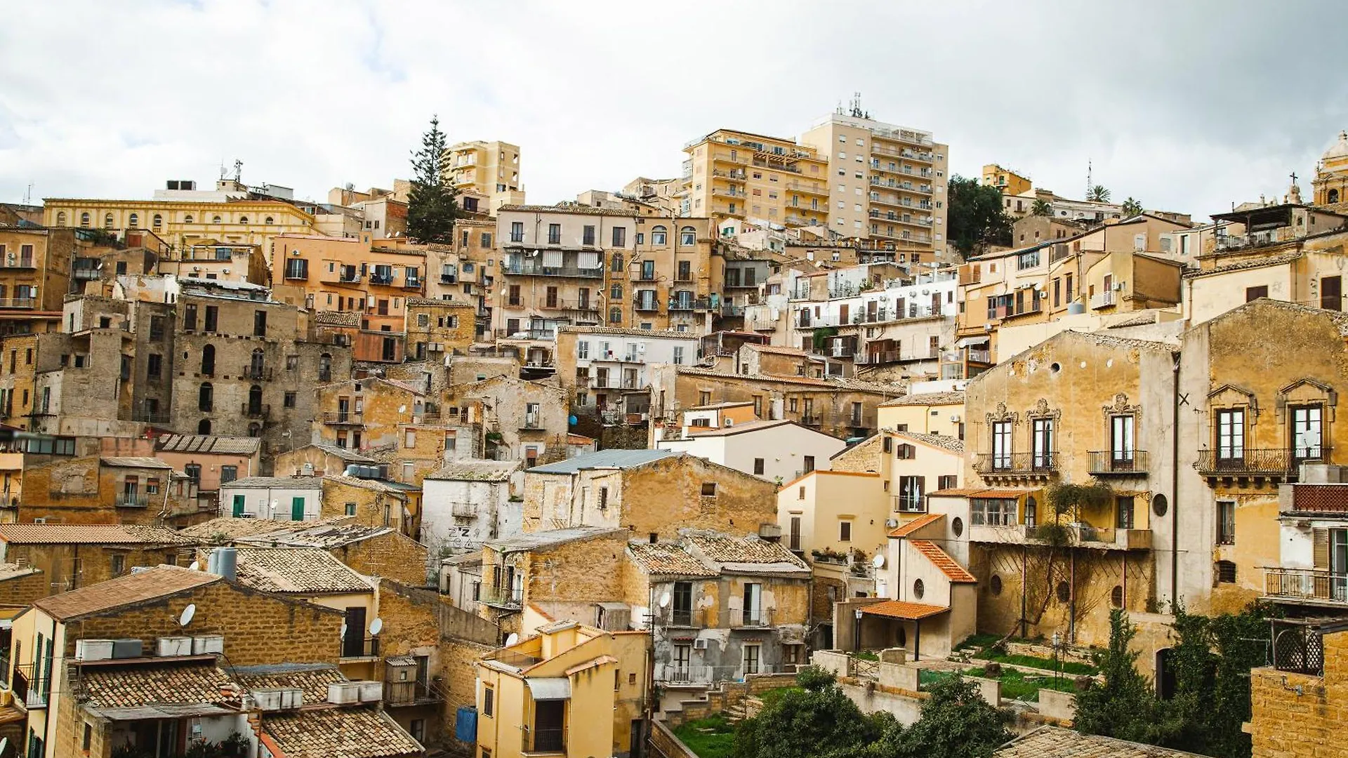 La Casa Di Franca: Agrigento Centro Apartment