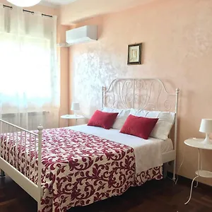 Apartment Isola 92100, Agrigent